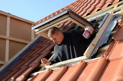 Pose de fenêtres de toit Velux à Berthecourt